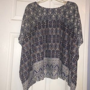 Poncho blouse
